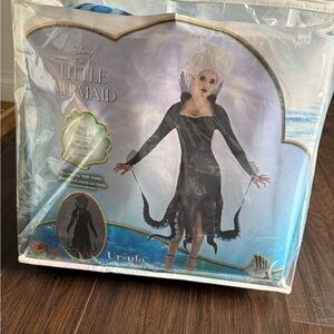Disney Little Mermaid Ursula Costume - women’s. Size 10-12